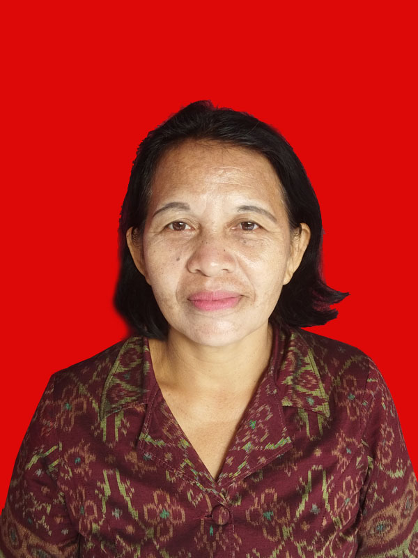 <center>Staf TU<br>NI PUTU RAMIATI</center>